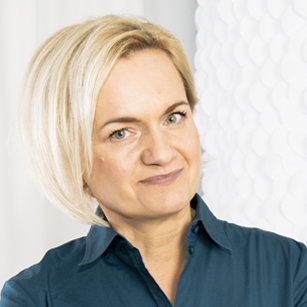 Agnieszka Majka-Pietruszka Senior Consultant, JLL