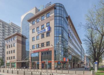 Atrium Centrum office building with a new tenant