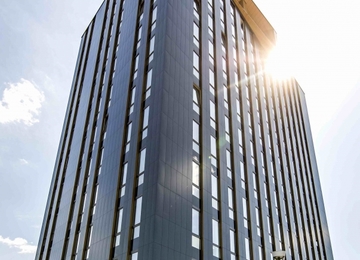 An office block in place of the abandoned high rise