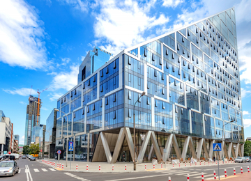 Progress of construction works on Chmielna 89