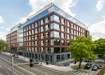 Certified Giant Office