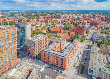 Topping out on Heweliusz Street