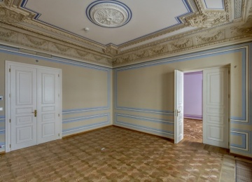Le Palais will be completed in January 2013