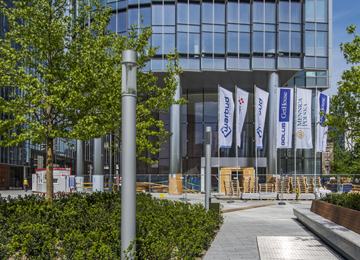 Topping out on Mennica Legacy Tower