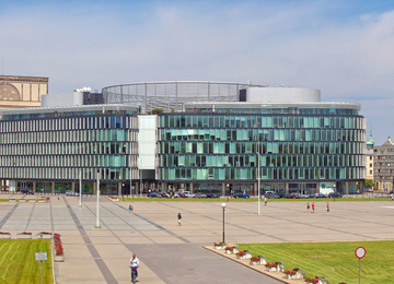 Metropolitan's courtyard reconstruction