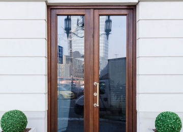 First tenant in Plac Bankowy 1
