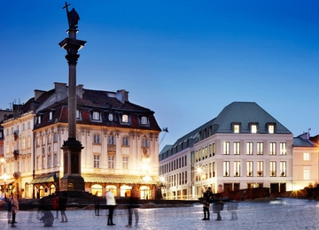 Plac Zamkowy almost finished