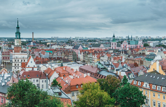 Is there enough office space being built in Poznań?