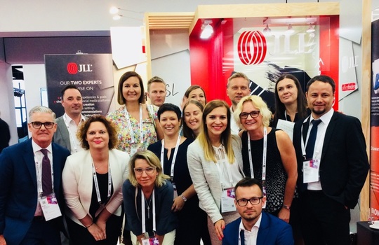 JLL at 9th ABSL Conference