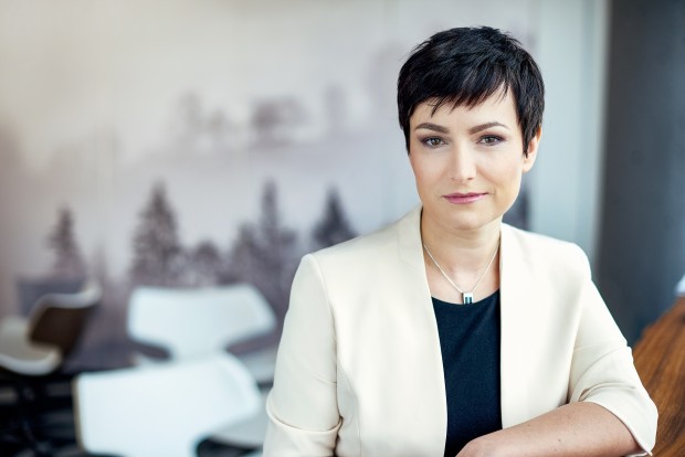 Katarzyna Krokosińska, JLL