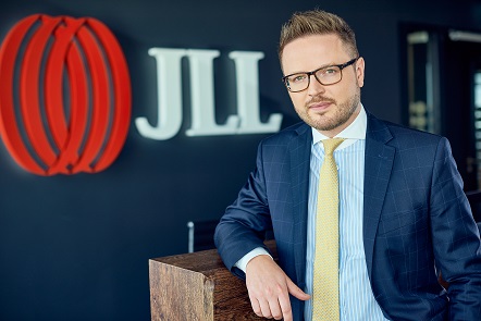 Mateusz Polkowski, JLL