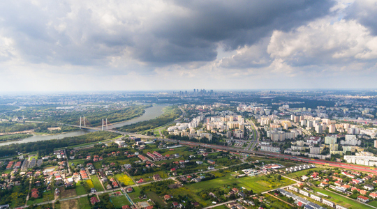 GROUND-LEVEL Perspective on the Real Estate Market | JLL Report on Investment Lands in Poland, 2025